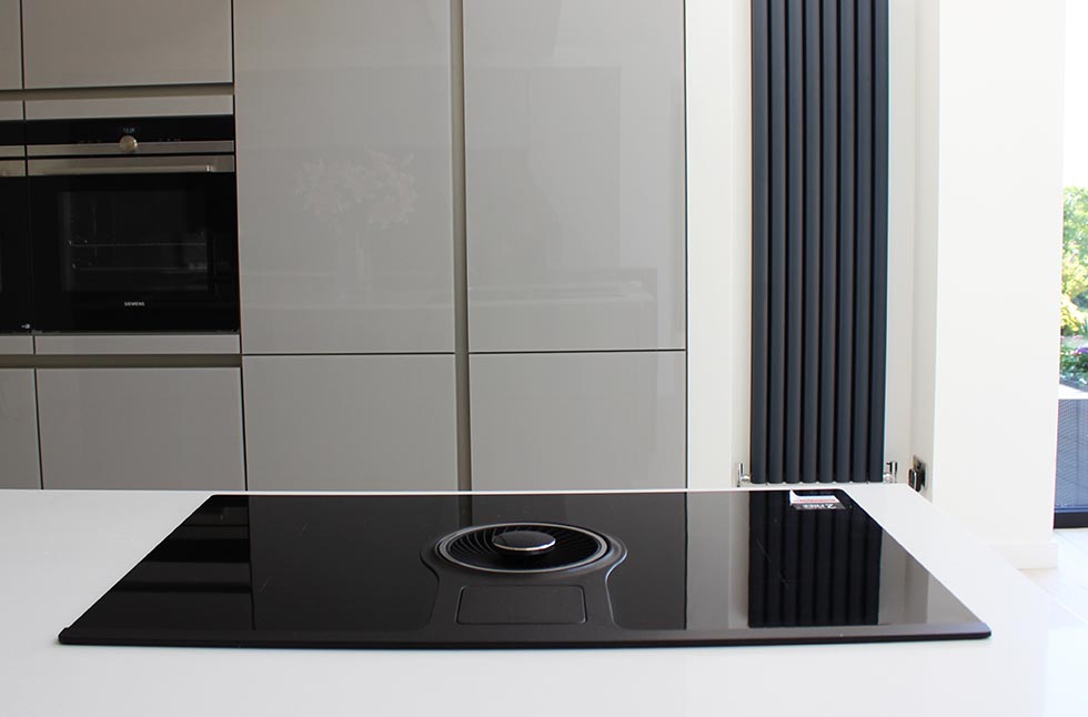 Schuller Kitchens NX901 Downdraft Hob and Extractor