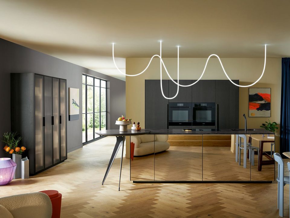 next125 kitchens - NX680 mirrored by Studio5